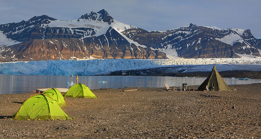 Camp de Svéa au Svalbard