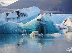 Iceberg  au Jokulsarlon, Islande ©Vidian de la Brosse