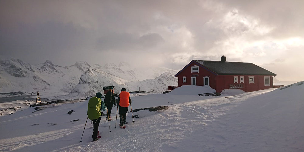 Refuge Fredvanghytta dans les Lofoten en Norvège