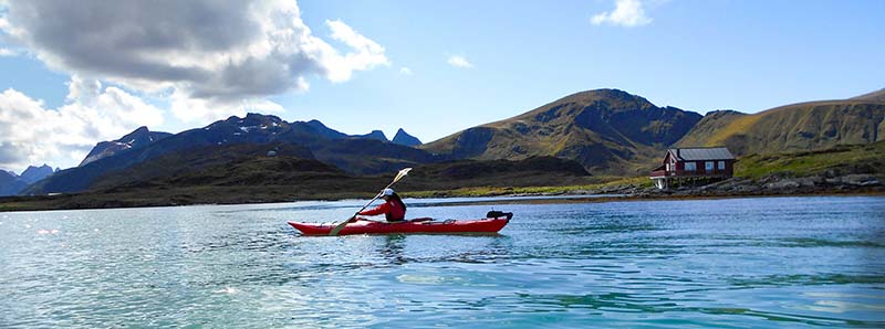 Kayak de mer dans les îles Lofoten © Charline Got