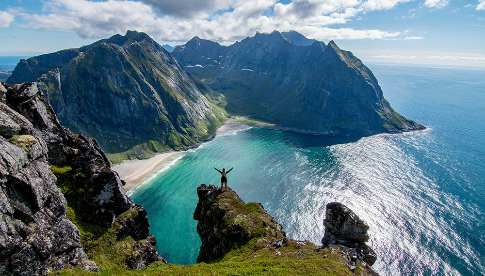Randonnée dans les iles lofoten en norvege l'été
